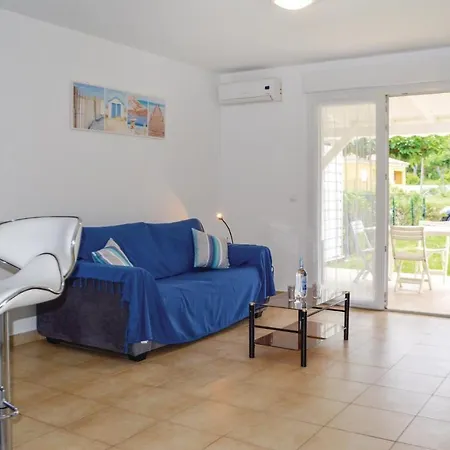 Semesterbostad One-bedroom Holiday In Cervioni Cervione