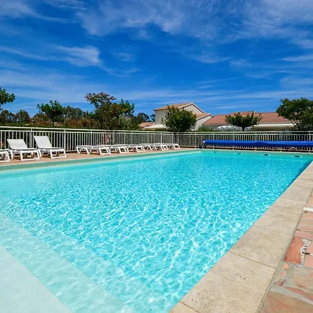 One-bedroom Holiday In Cervioni *